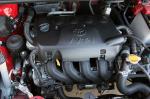 Toyota Yaris SE 2012 года
